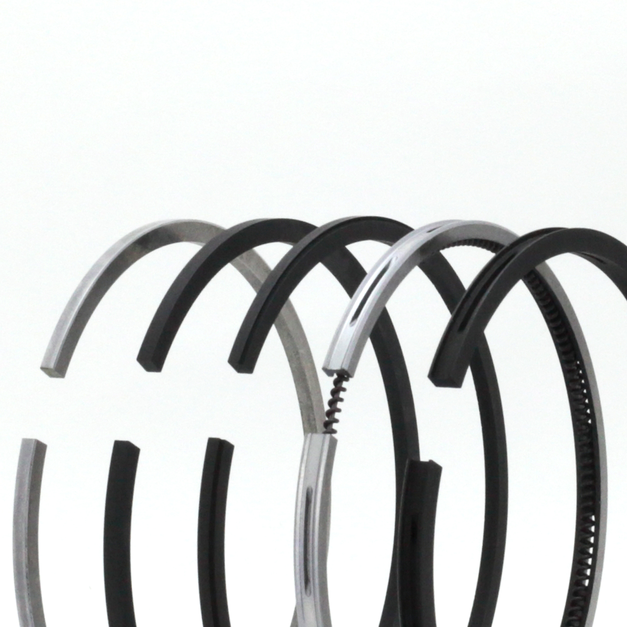 244-0579-00_kolbenringsatz-mwm